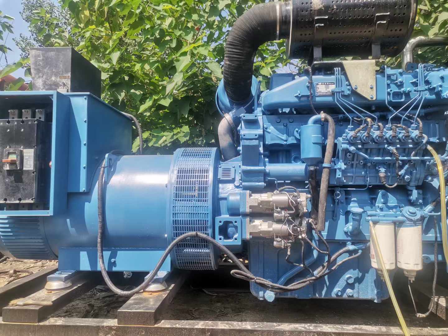 庄浪详细说明降低 800kW 柴油发电机输出电流波动的方法
